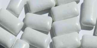 The main target and focus of the article is the negative effects of consuming a specific artificial sweetener on heart health.Artificial Sweeteners Linked to Heart Risks: What You Need to Know news-15062024-135702