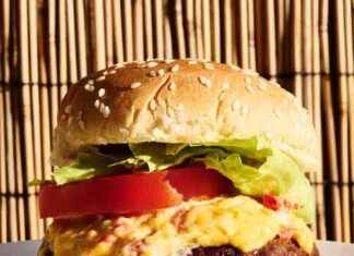 Hamburguesas de Queso Pimiento news-14082024-002835